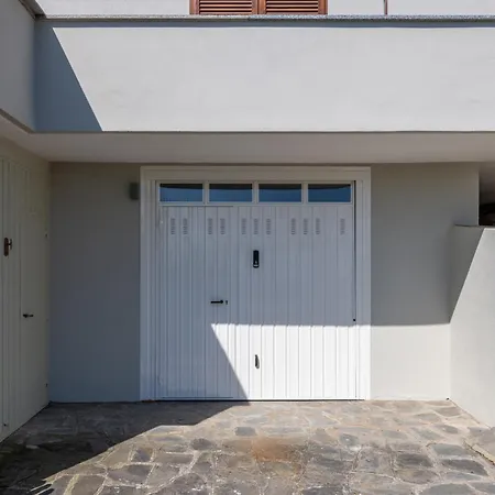 Hébergement de vacances Design With View And Private Garden *
